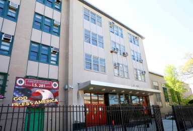 School’s out: Local parents blast honchos at Gravesend school after youngster went missing for an hour