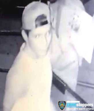 Sunset slasher: Cops hunting knife-wielding man who slashed man in Sunset Park