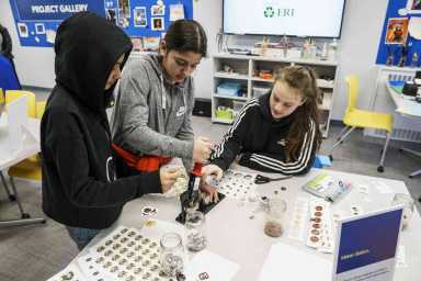 Screens for teens: Library Tech Center helps Midwood kids get creative