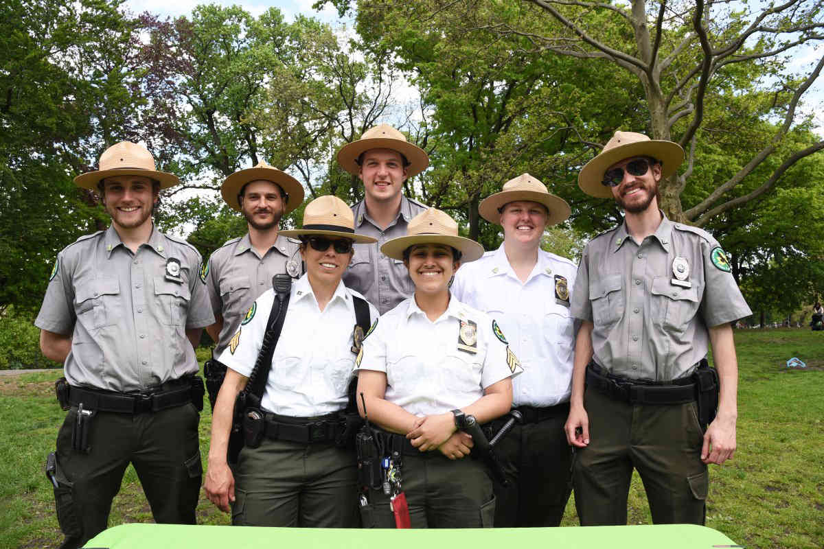 Brooklynites thank Urban Park Rangers for 40 years of service