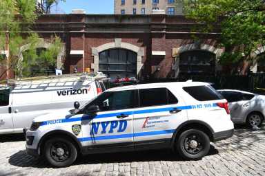 Decomposed body washes up in basement of Brooklyn Heights building: NYPD