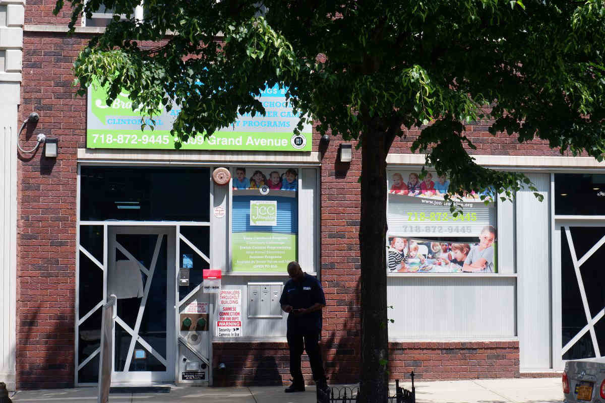 Police investigate swastika on Clinton Hill Jewish Community Center