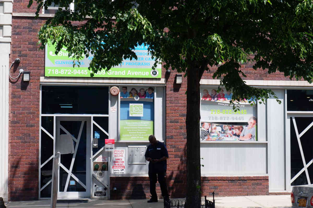 Police investigate swastika on Clinton Hill Jewish Community Center