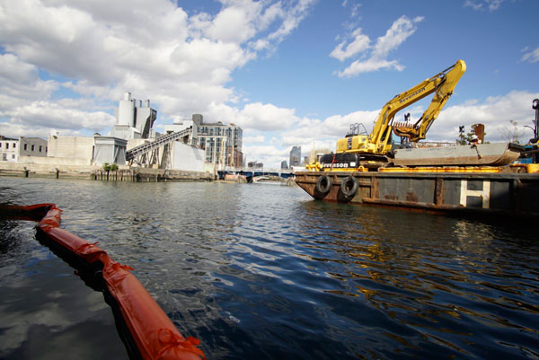 Gowanus Canal cleanup begins