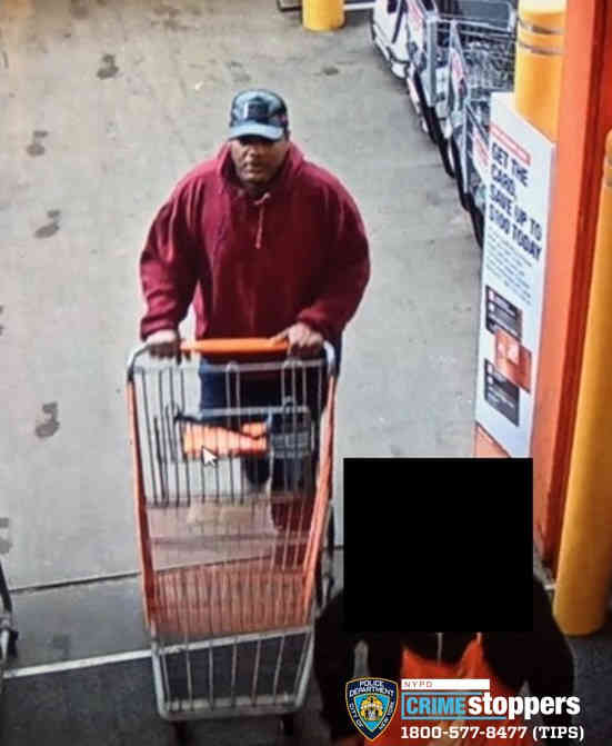 Home Creep-o: Cops searching for thief who nabbed three chainsaws from Sunset Park hardware store
