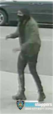 Sunset stick-up: Three gunmen make off with $7,800 in Sunset Park robbery