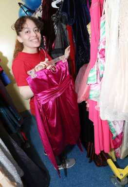 Brooklyn high school students receive free clothing and accessories at annual Prom Dress Giveaway