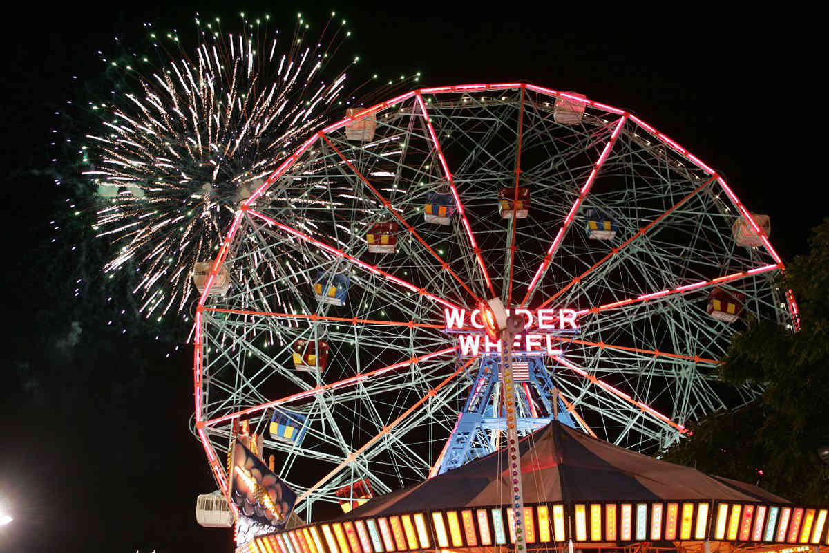 The big bangs! Where to watch the fireworks on July 4
