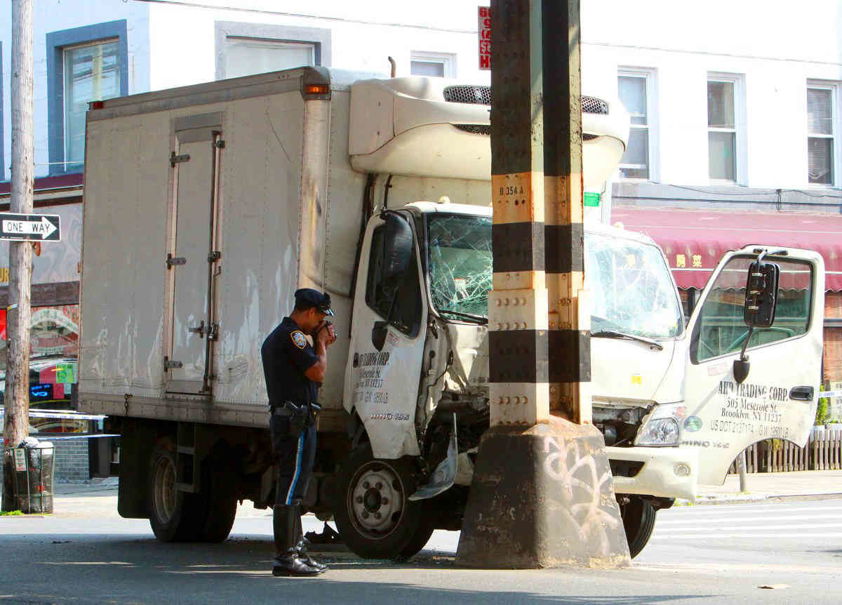 Truck strikes two people in Bath Beach: NYPD