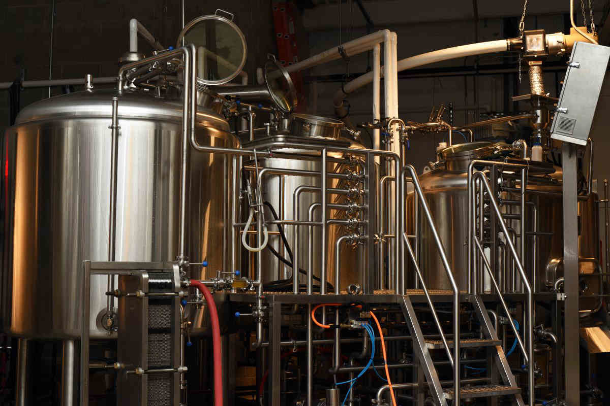 Larger lager Carroll Gardens brewery gets supersized • Brooklyn Paper