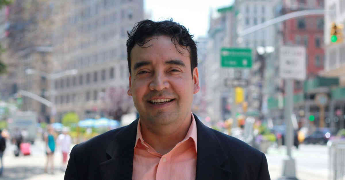 Bed-Stuy man develops slick Brooklyn-focused app