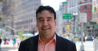 Bed-Stuy man develops slick Brooklyn-focused app