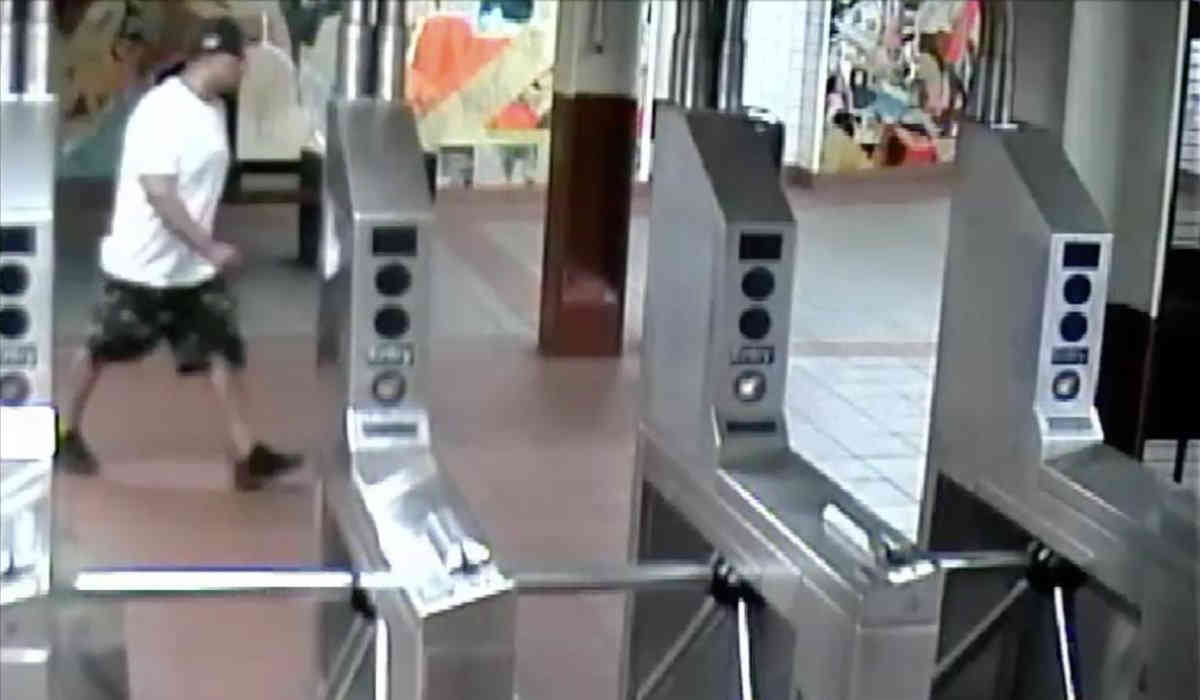 Subway menace punches conductor at Downtown station: NYPD
