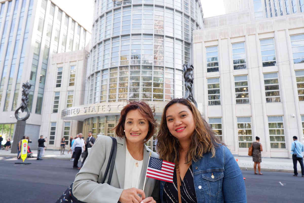‘It’s a wonderful feeling’: More than 200 new citizens naturalized at Downtown courthouse