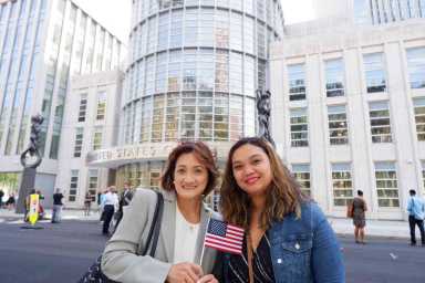 ‘It’s a wonderful feeling’: More than 200 new citizens naturalized at Downtown courthouse