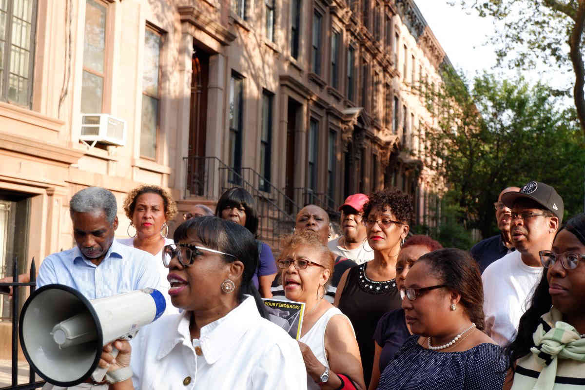 Clinton Hill residents furious over surprise loss of parking spots