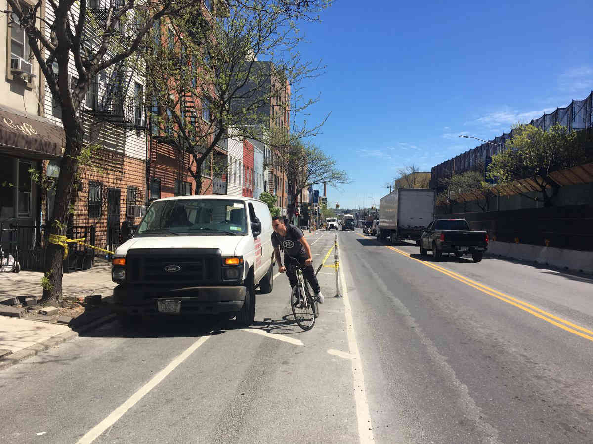 Grand Street redux: City to finish, extend halted Williamsburg bike lanes