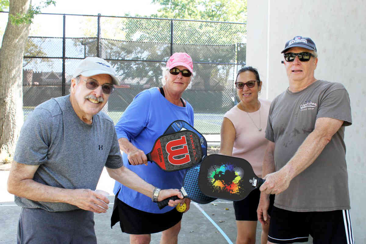 Senior citizen brings pickleball to Marine Park • Brooklyn Paper