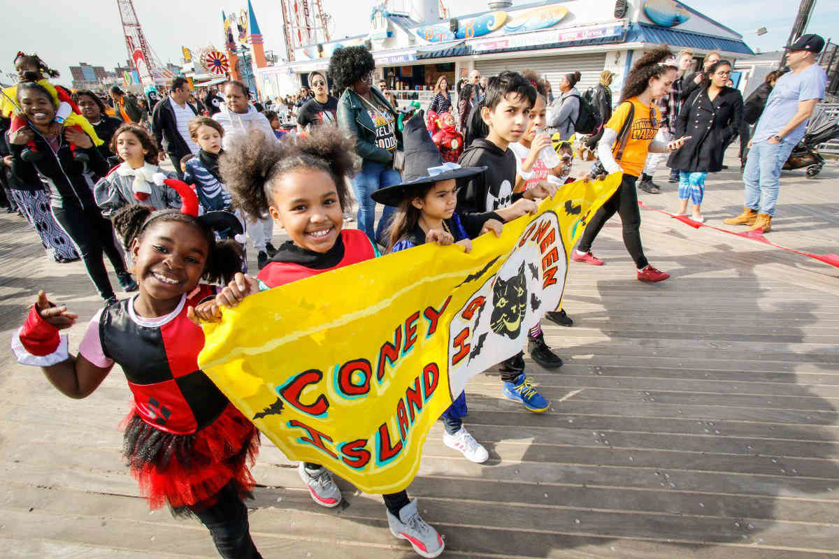 10th annual kids Halloween parade marches through Coney Island