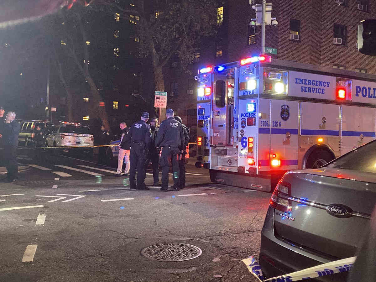 Cops gun down alleged shooter near Gowanus housing projects