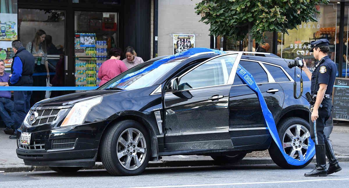 60-year-old pedestrian fatally struck by car in Kensington