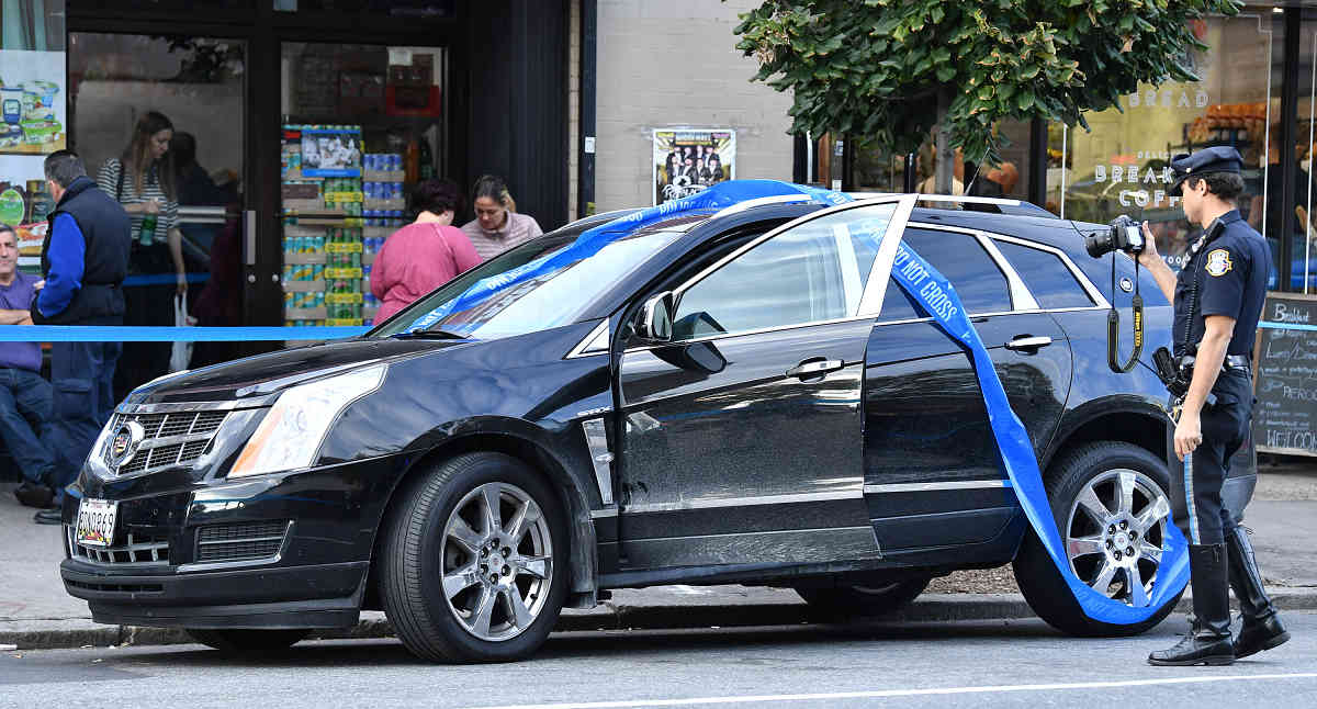 60-year-old pedestrian fatally struck by car in Kensington