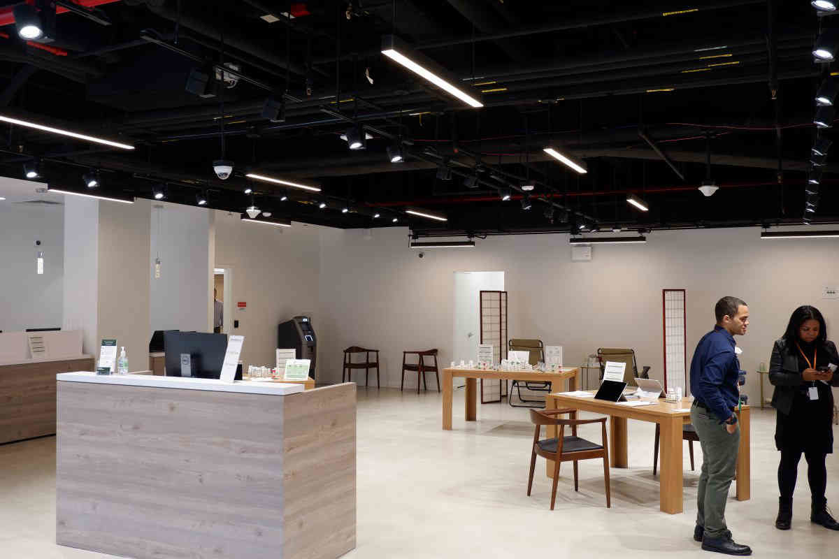 New Williamsburg dispensery is serious business: rep