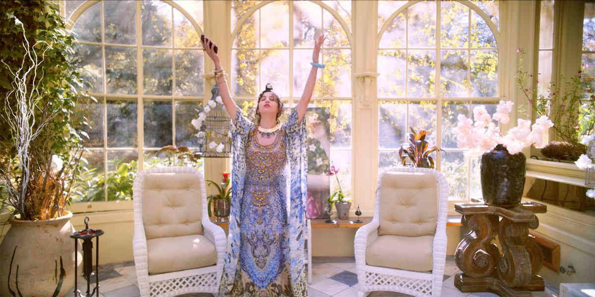 Divine comedy: Brooklyn gets a goddess in ‘All Hail Beth’