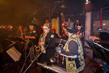 Rock is undead: Clinton Hill zombie band blasts spooky vibes at Halloween block party