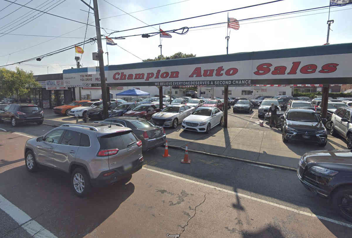 Unlicensed operation: Unruly Flatlands car dealership shut down by city regulators