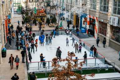 24-industry-city-rink-2019-12-06-bk04