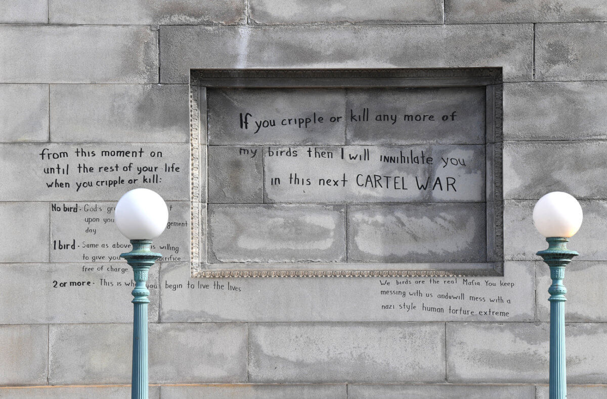 Grand Army Plaza arch vandalized
