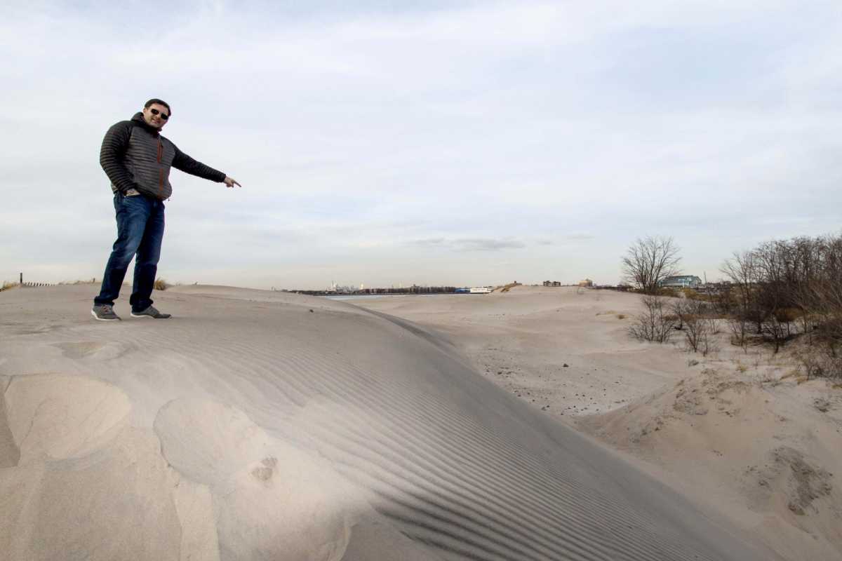 sea gates sand