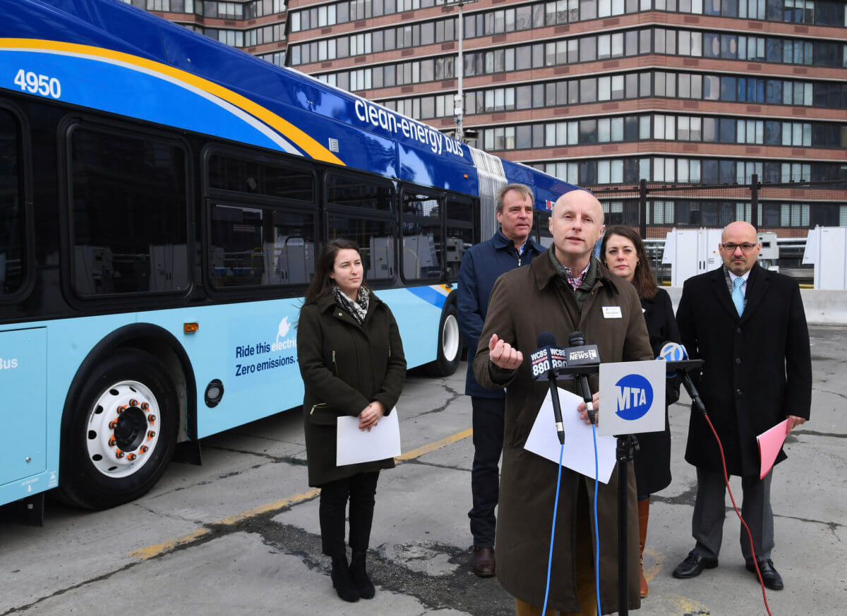 Electric Artic Bus
