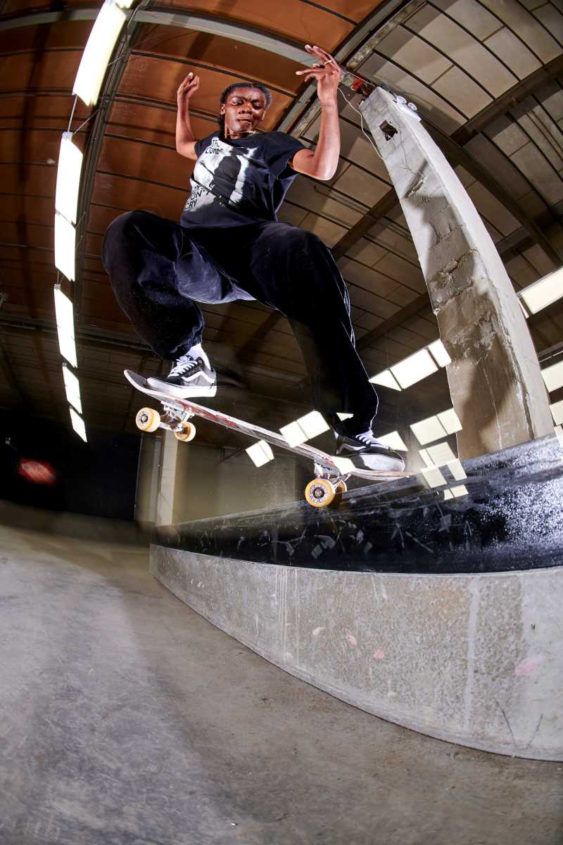 BeatriceDommond_Crookedgrind-shoveit_VansSpace198_Day02_Mehring_DSC_5059