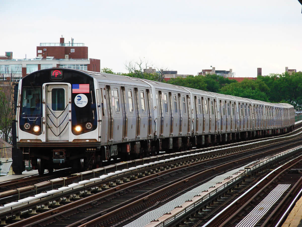F train