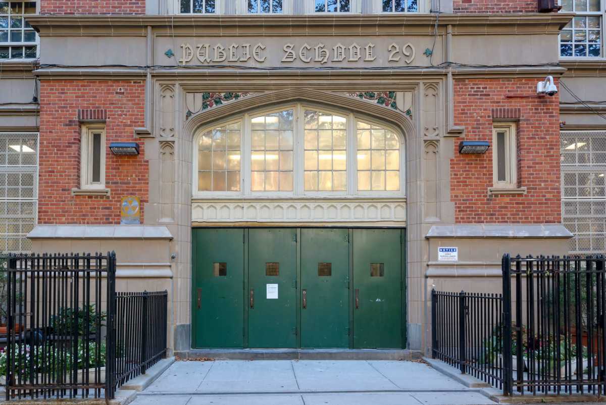 cobble-hill-brooklyn-school-ps-29-closings-sdv
