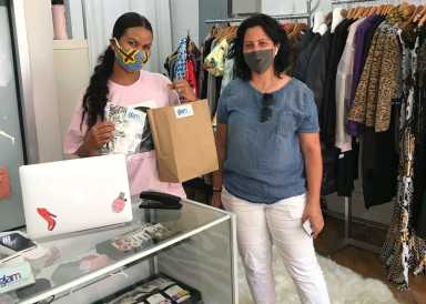 on_L_Lindsay_Stuart_Owner_Glam_Express_on_R_Maya_Komerov_Founder_CinchMarket