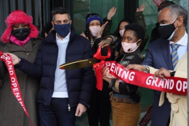 pix-2-ribbon-cutting