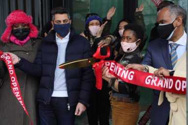 pix-2-ribbon-cutting