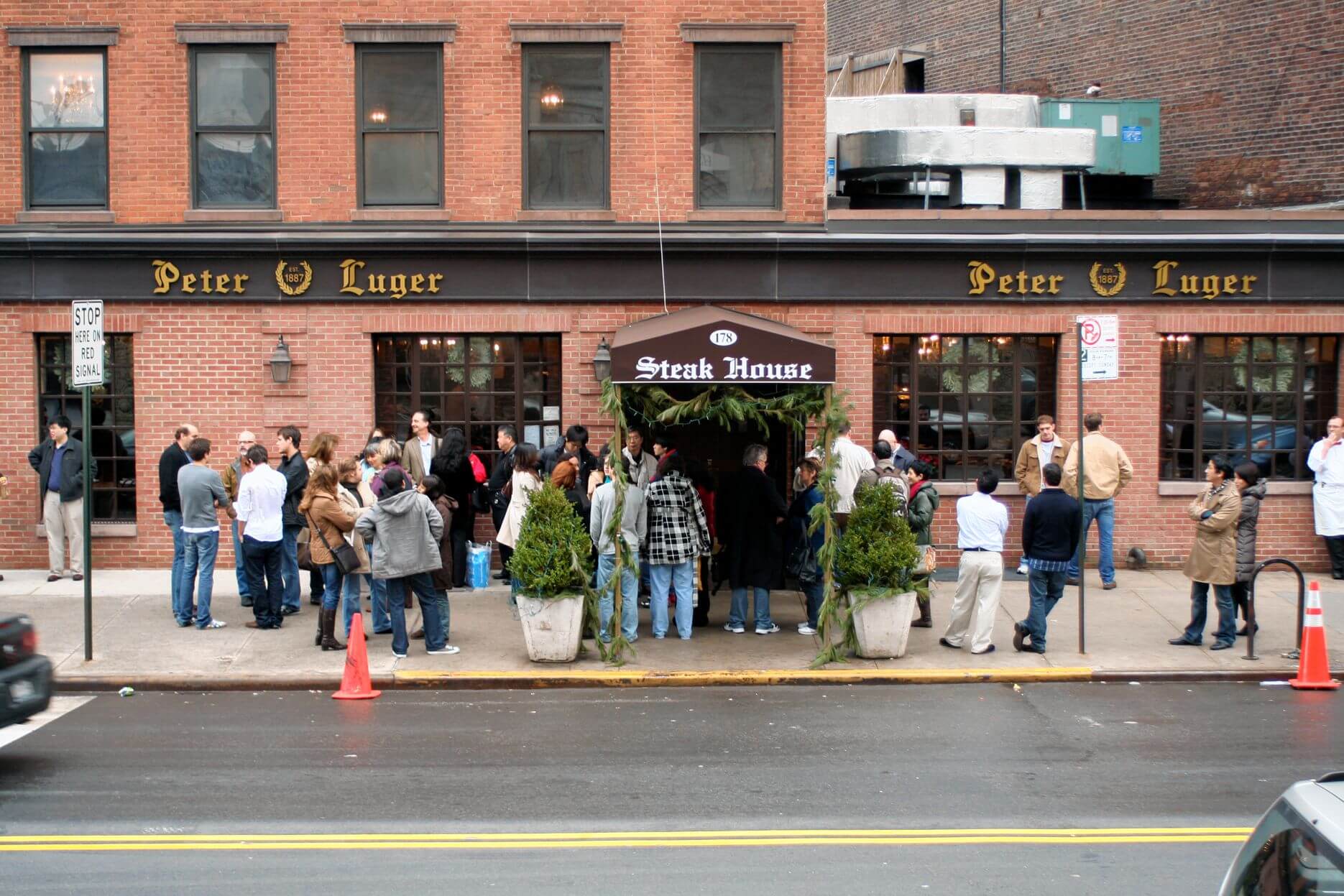 Two diners shot at Peter Luger Steakhouse • Brooklyn Paper