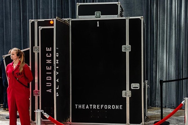 Theatre for One Photo (s)