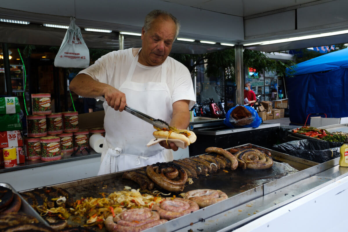 Photos 18th Avenue Feast returns to Bensonhurst • Brooklyn Paper