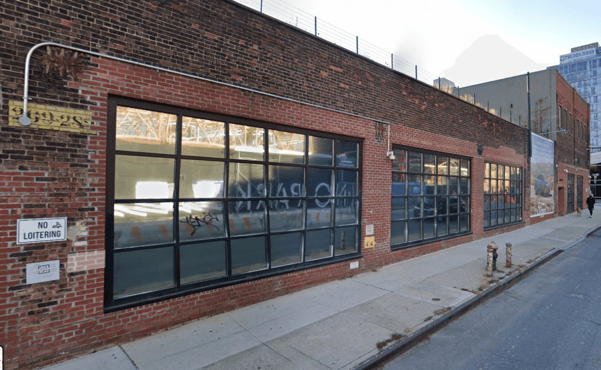 brooklyn-navy-yard-vice-office-dock-72-wework-wallabout-bay-ferry-289-kent