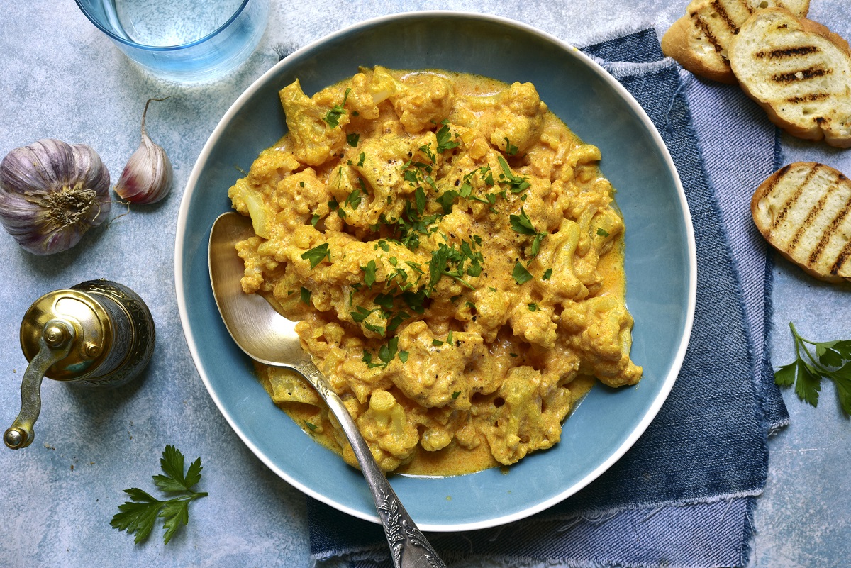 Vegan cauliflower curry