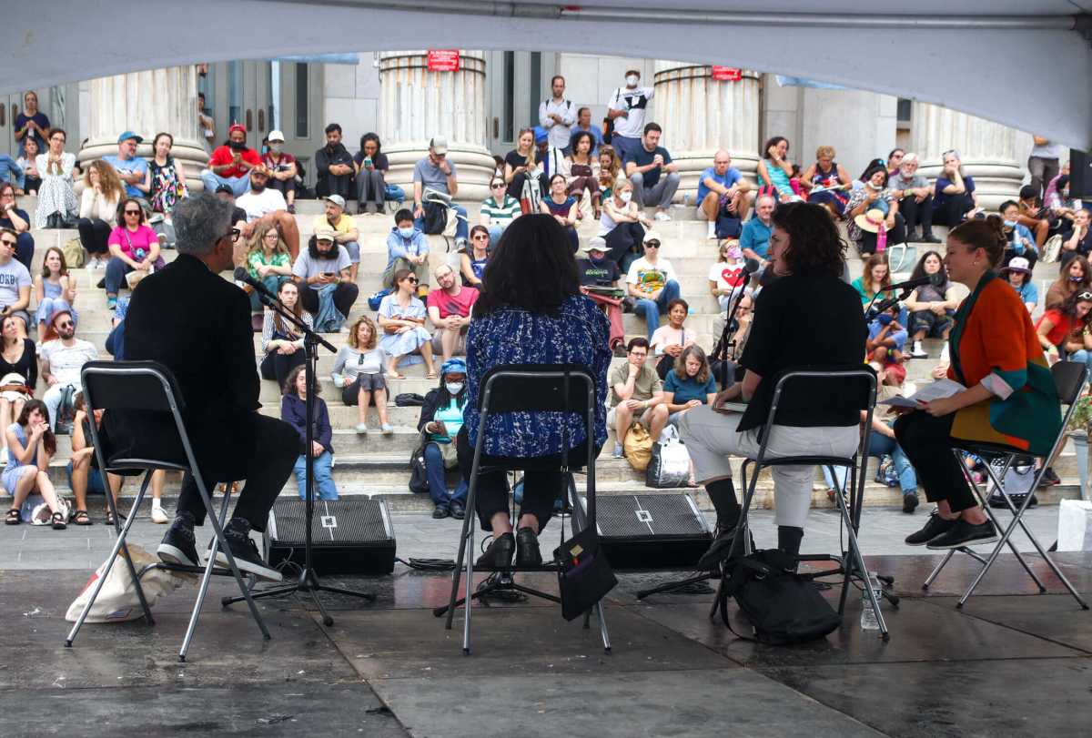 brooklyn-book-festival-2021-sdevries-5