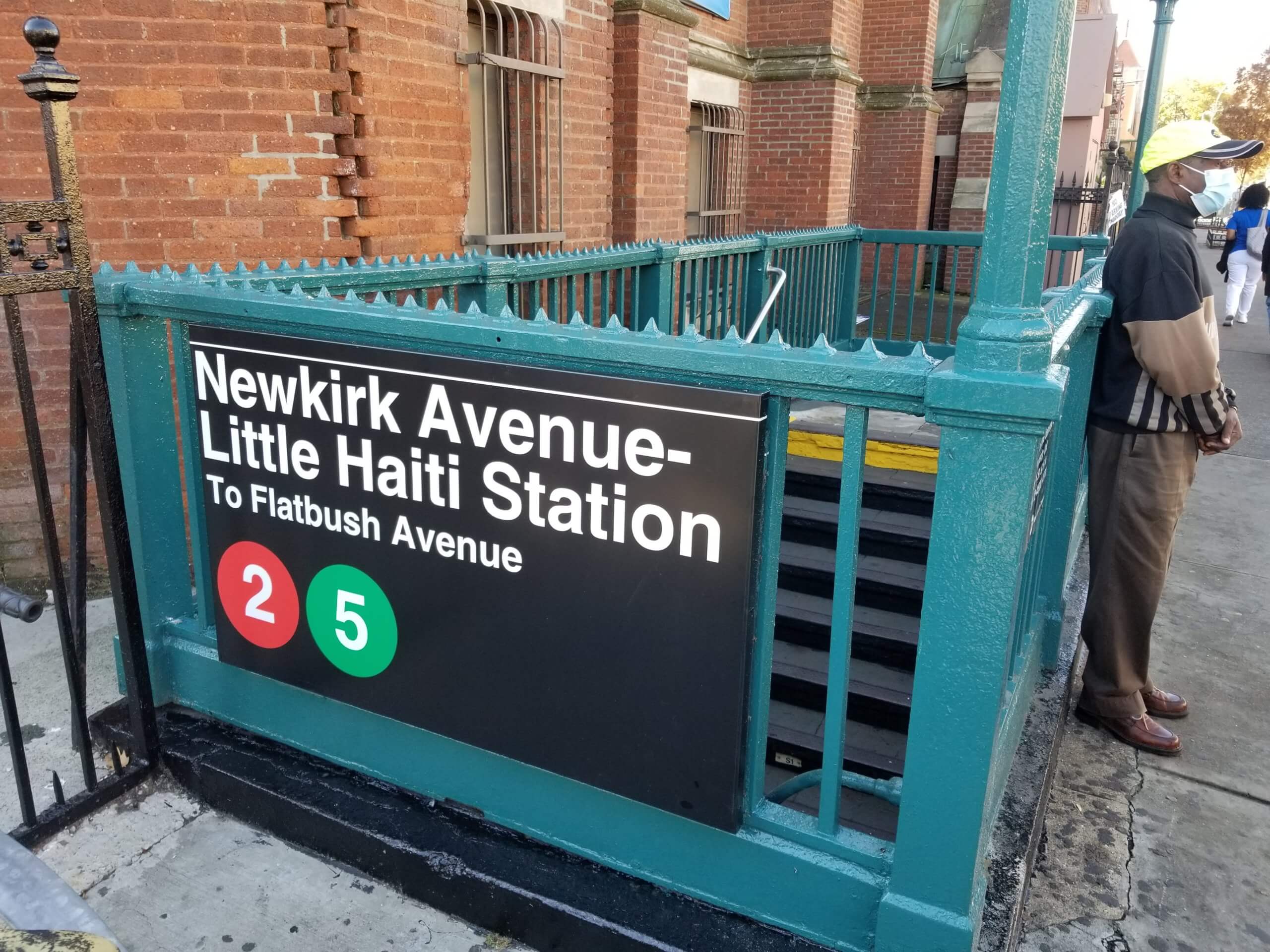 Newkirk Avenue subway station officially renamed for Little Haiti • Brooklyn Paper