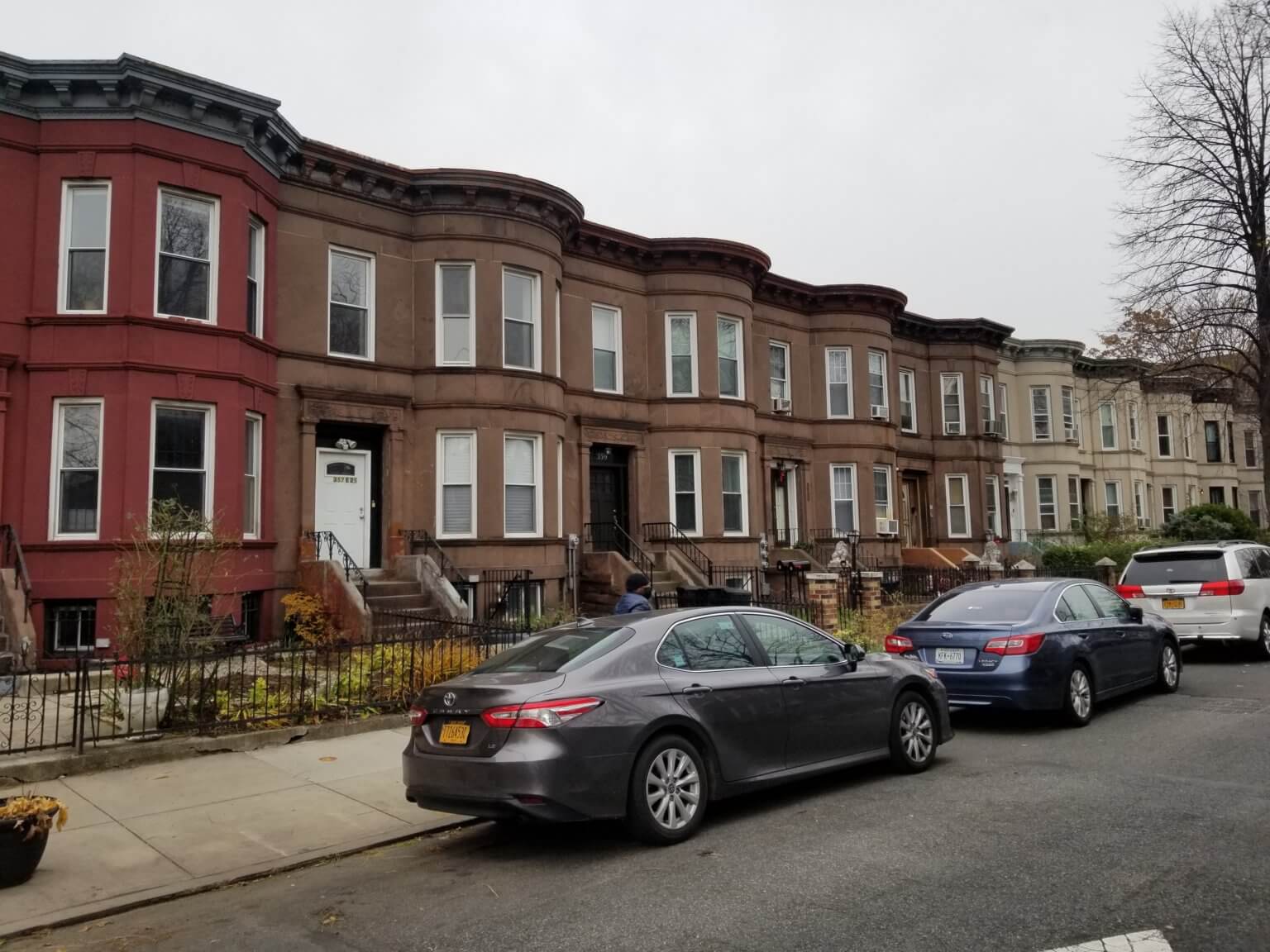A year after landmark designation, East Flatbush street gets its marker