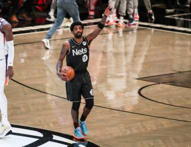 2021-04-25T202947Z_1280154102_MT1USATODAY15964664_RTRMADP_3_NBA-PHOENIX-SUNS-AT-BROOKLYN-NETS-1200×927-1