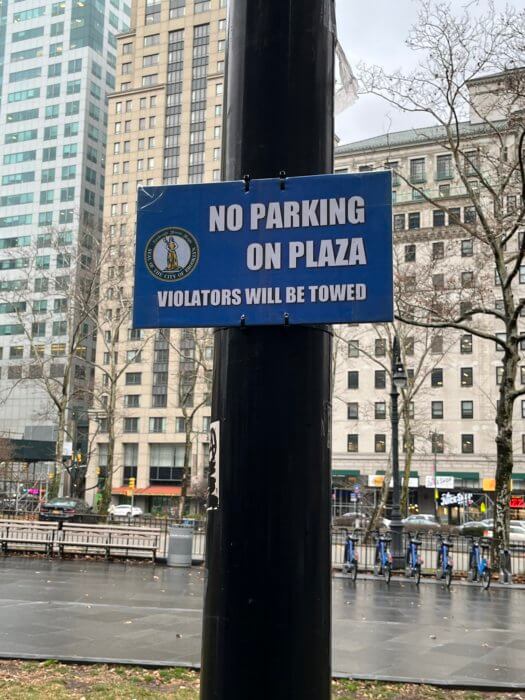 no parking sign at brooklyn borough hall